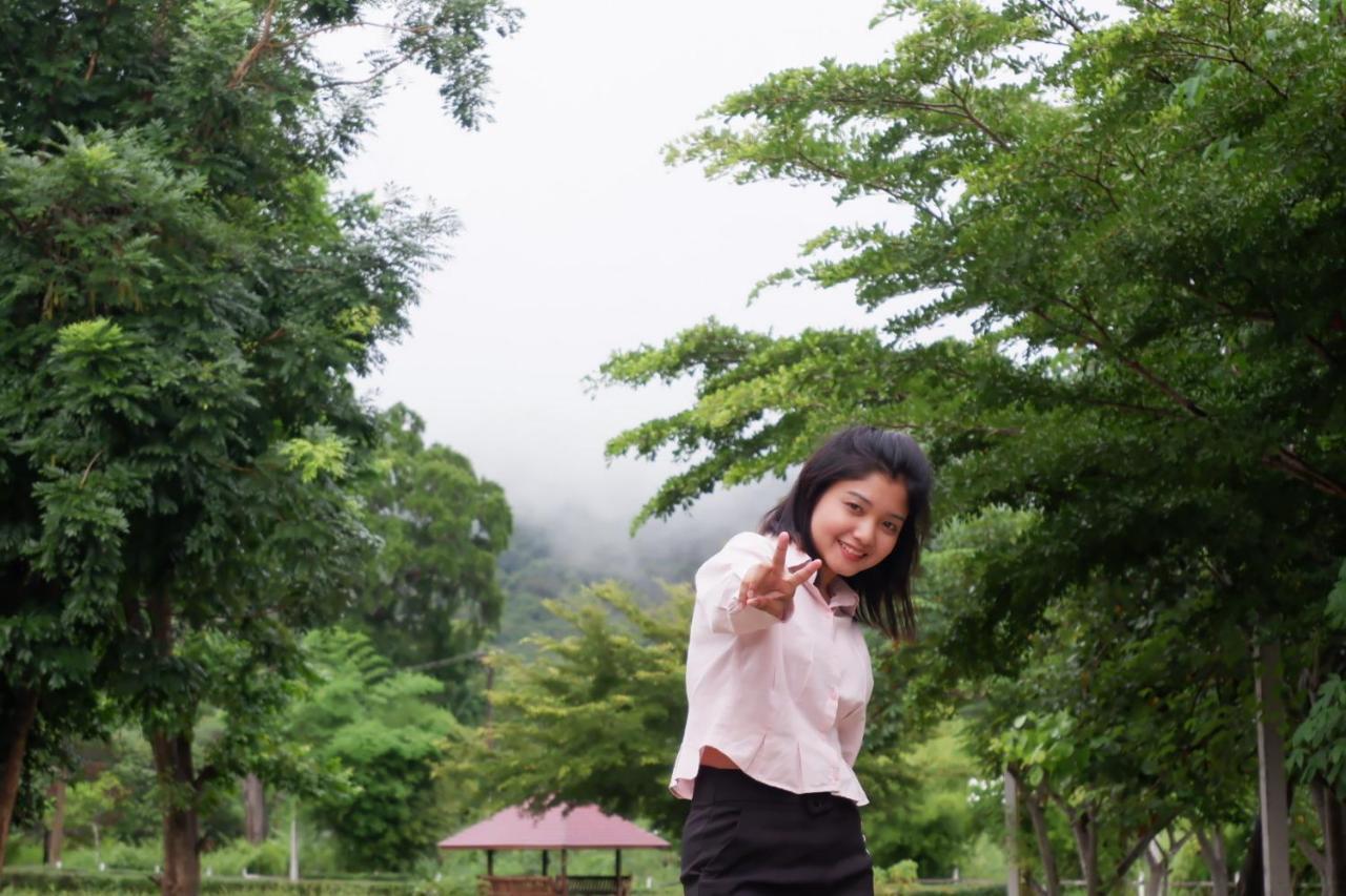 Baan Rai Pray Rung Kaeng Krachan Ban Tha Ling Lom Εξωτερικό φωτογραφία